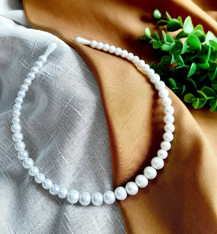 تل مرواریدی جذاب با مروارید های سنگی از کوچیک به درشت